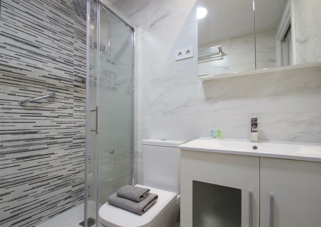 R&E Apartments Torremolinos Ngoại thất bức ảnh